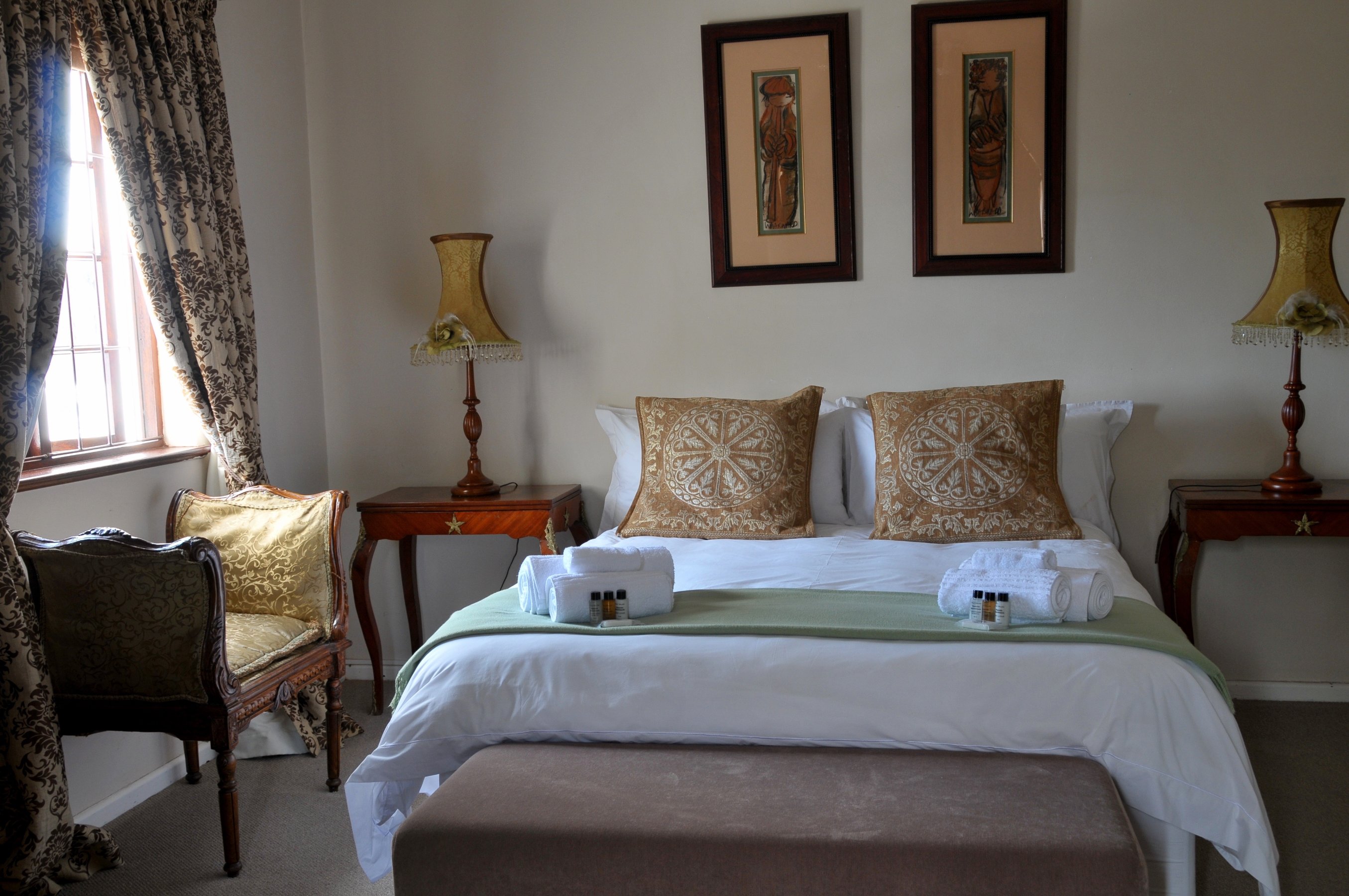 Bed and Breakfast in Durbanville Dark Chocolate Guest House